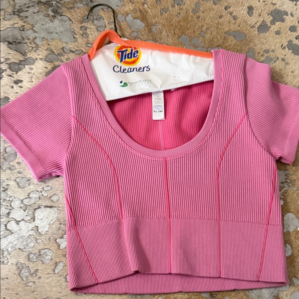 Aerie Pink Ribbed Crop Top